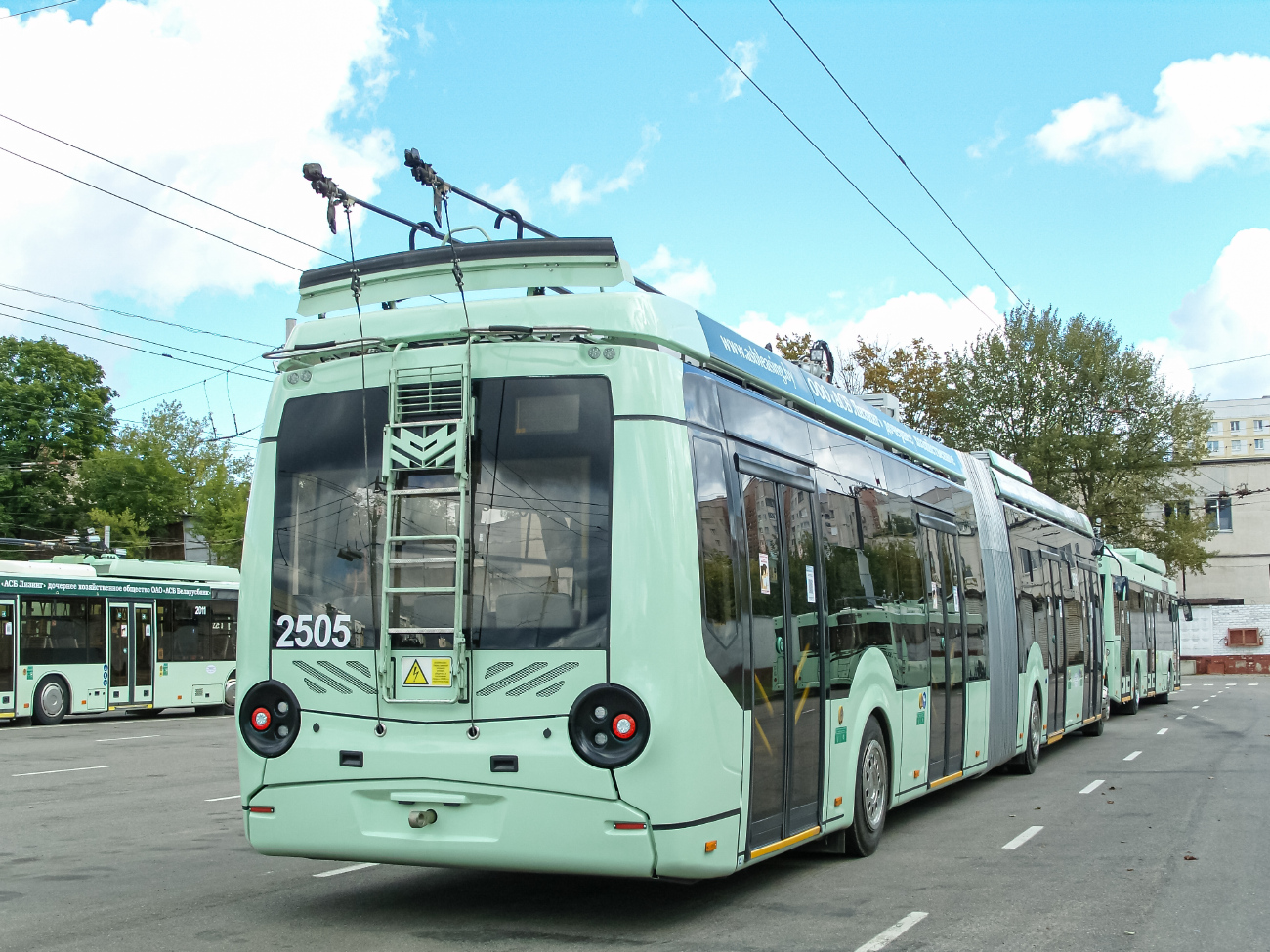 троллейбусы минска фото