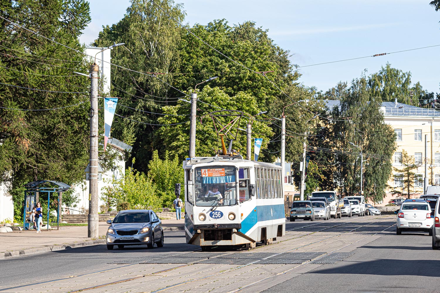 Smolensk, 71-608KM Nr 256