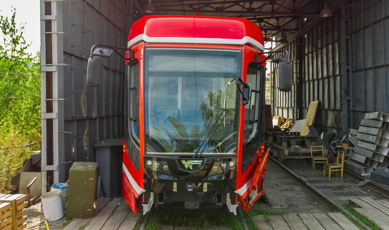 Усть-Катав — Трамвайные вагоны для Таганрога