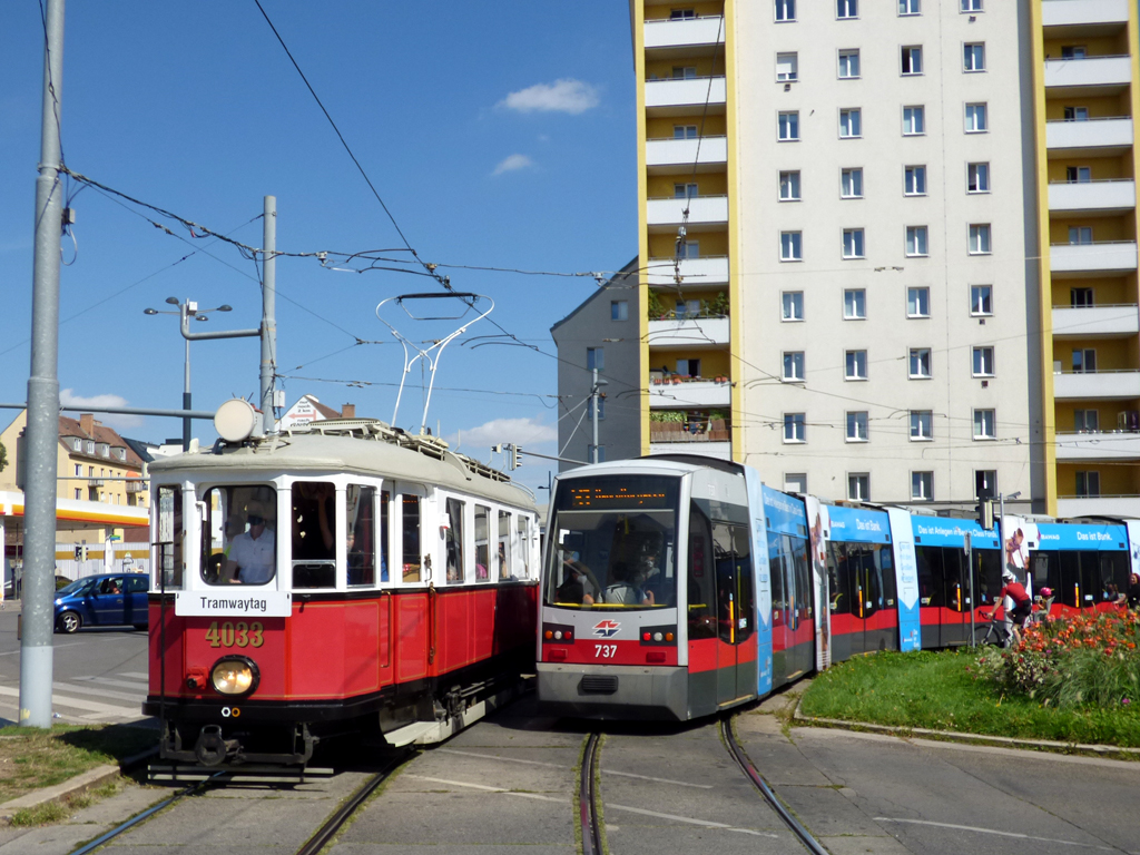 Вена, HW Type M(aw) № 4033; Вена, Siemens ULF-B1 № 737; Вена — Tramwaytag 2022