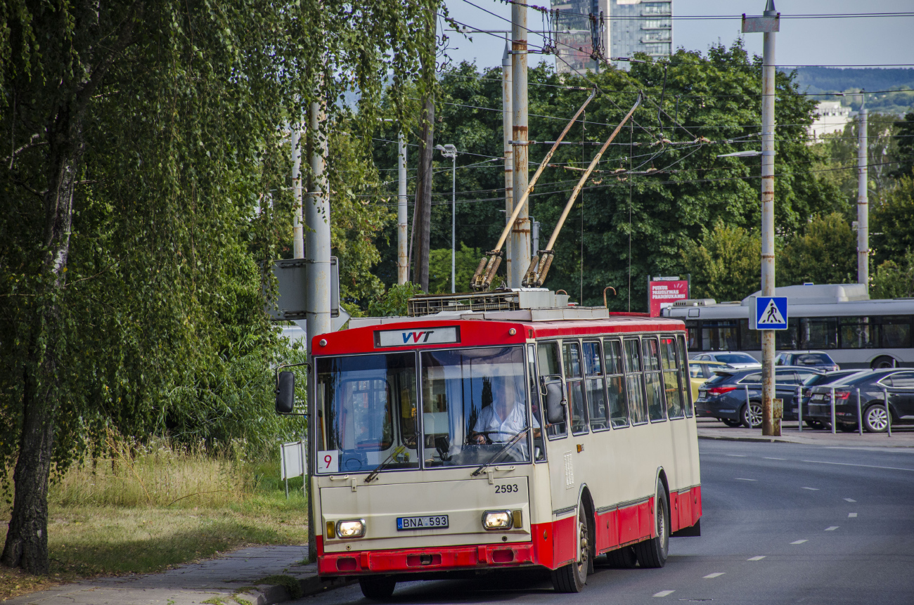 Вильнюс, Škoda 14Tr13/6 № 2593; Вильнюс — Временные плановые изменения движения