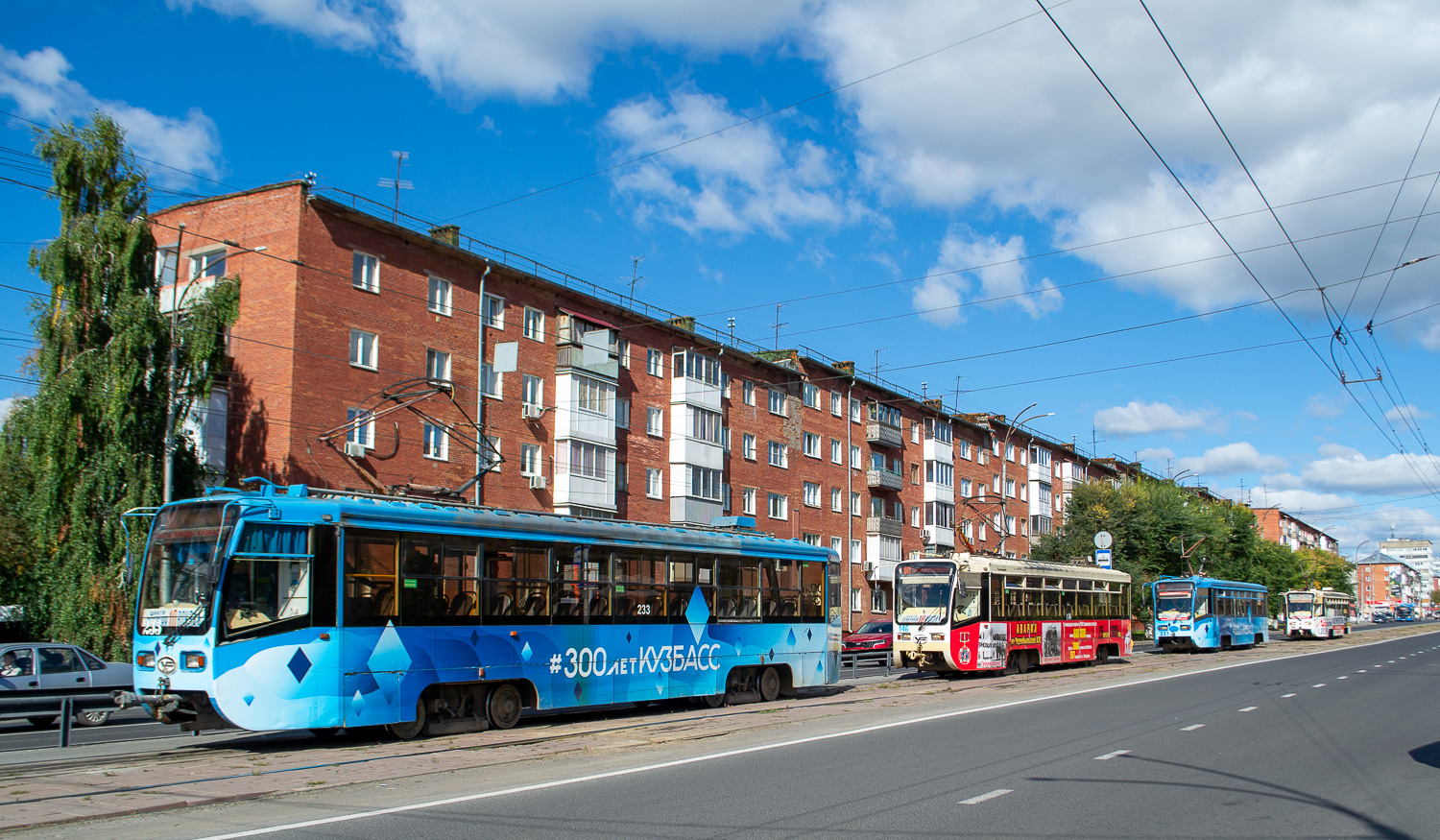 Кемерово, 71-619А-01 № 233; Кемерово, 71-619КТ № 146; Кемерово — Разные фотографии