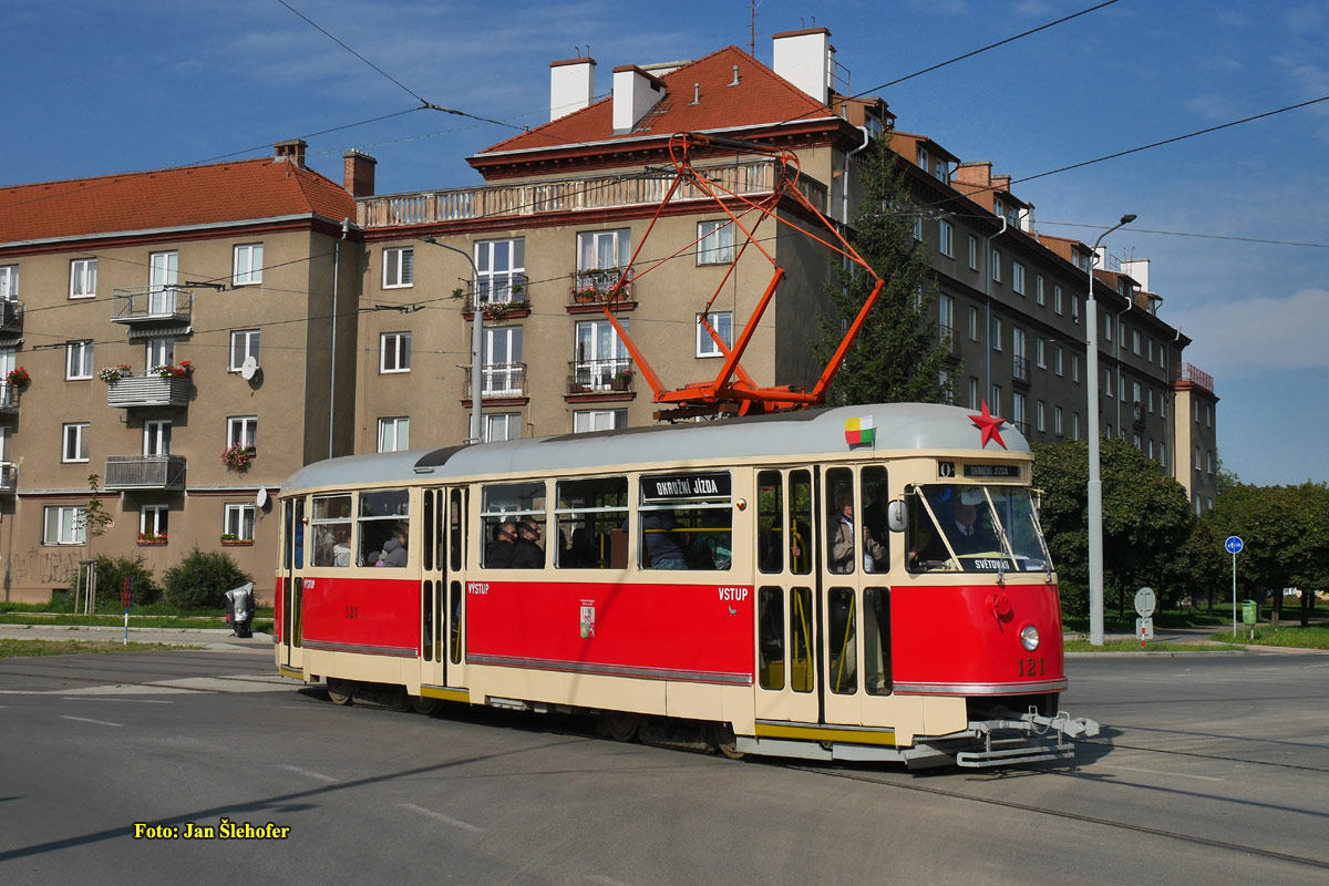 Plzeň, Tatra T1 č. 121; Plzeň — Oslavy výročí 60 let tramvají na Světovaru / Celebrations of the anniversary of 60 years of trams in Světovar