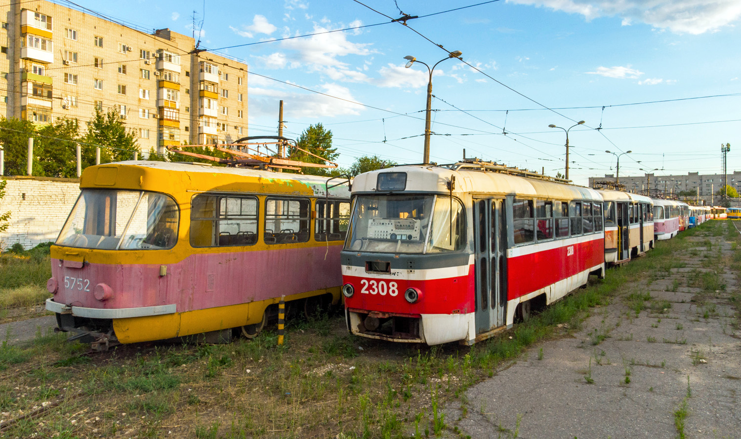 Волгоград, Tatra T3SU № 5752; Волгоград, МТТА-2 № 5879