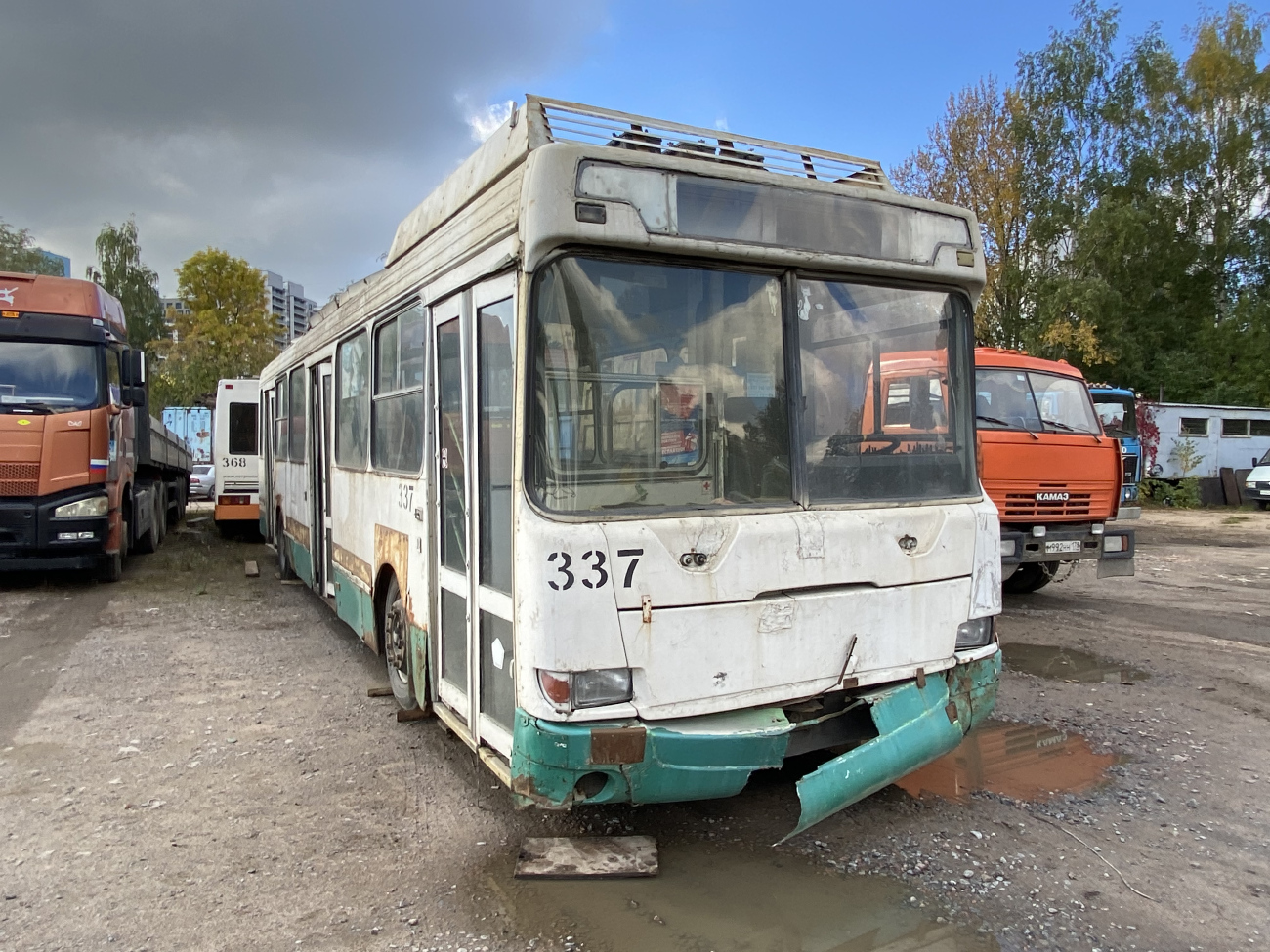 Saint-Petersburg, LiAZ-5280 (VZTM) # 337