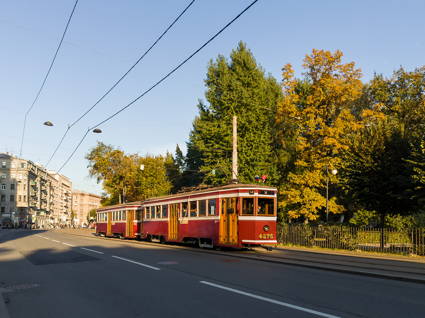 Petrohrad, LM-33 č. 4275; Petrohrad — Exhibition of wagons for the 115th anniversary of the tram