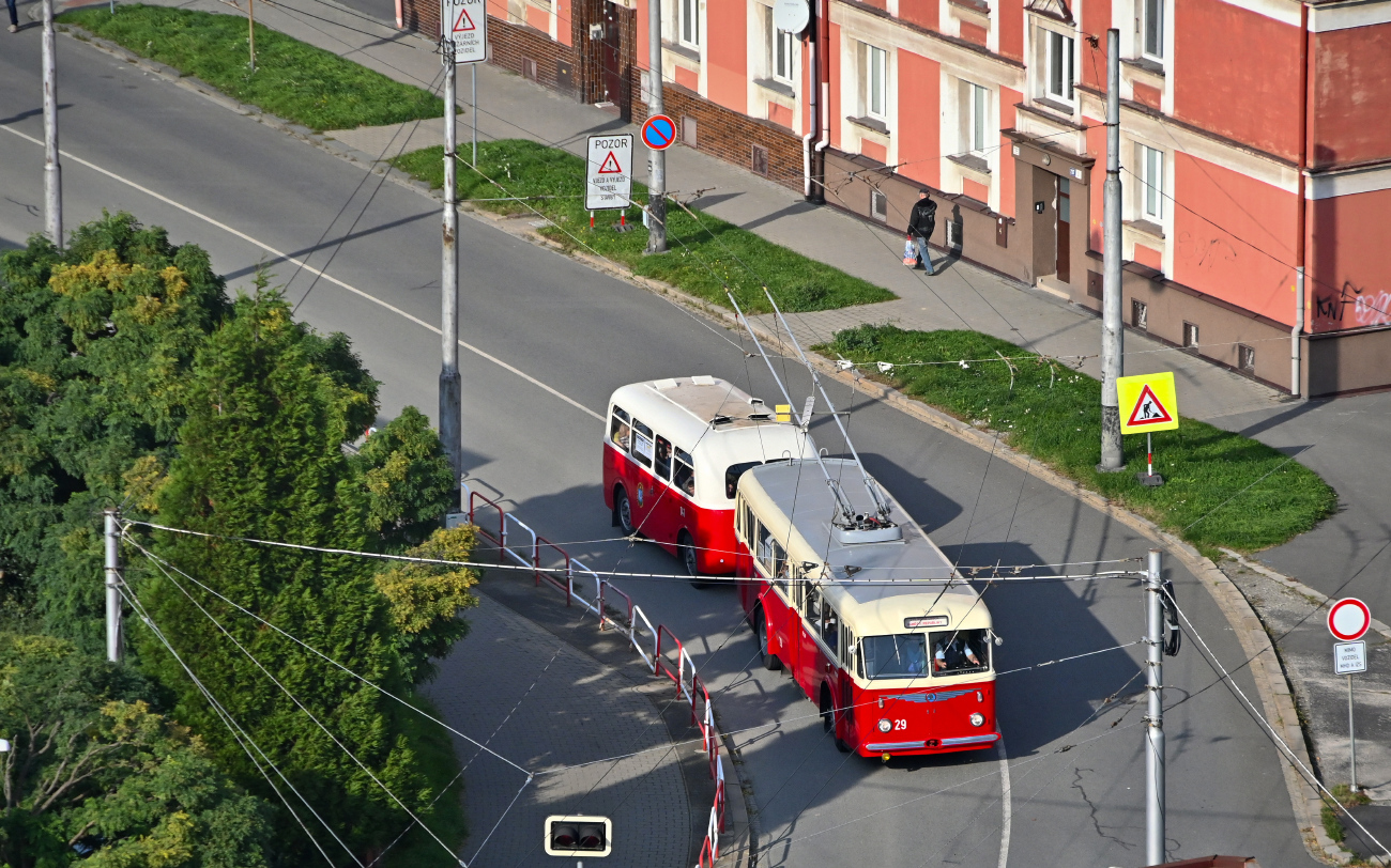 Острава, Škoda 8Tr6 № 29; Острава — 70 лет троллейбуса в Остраве; Острава — Фото с Tieto Towers