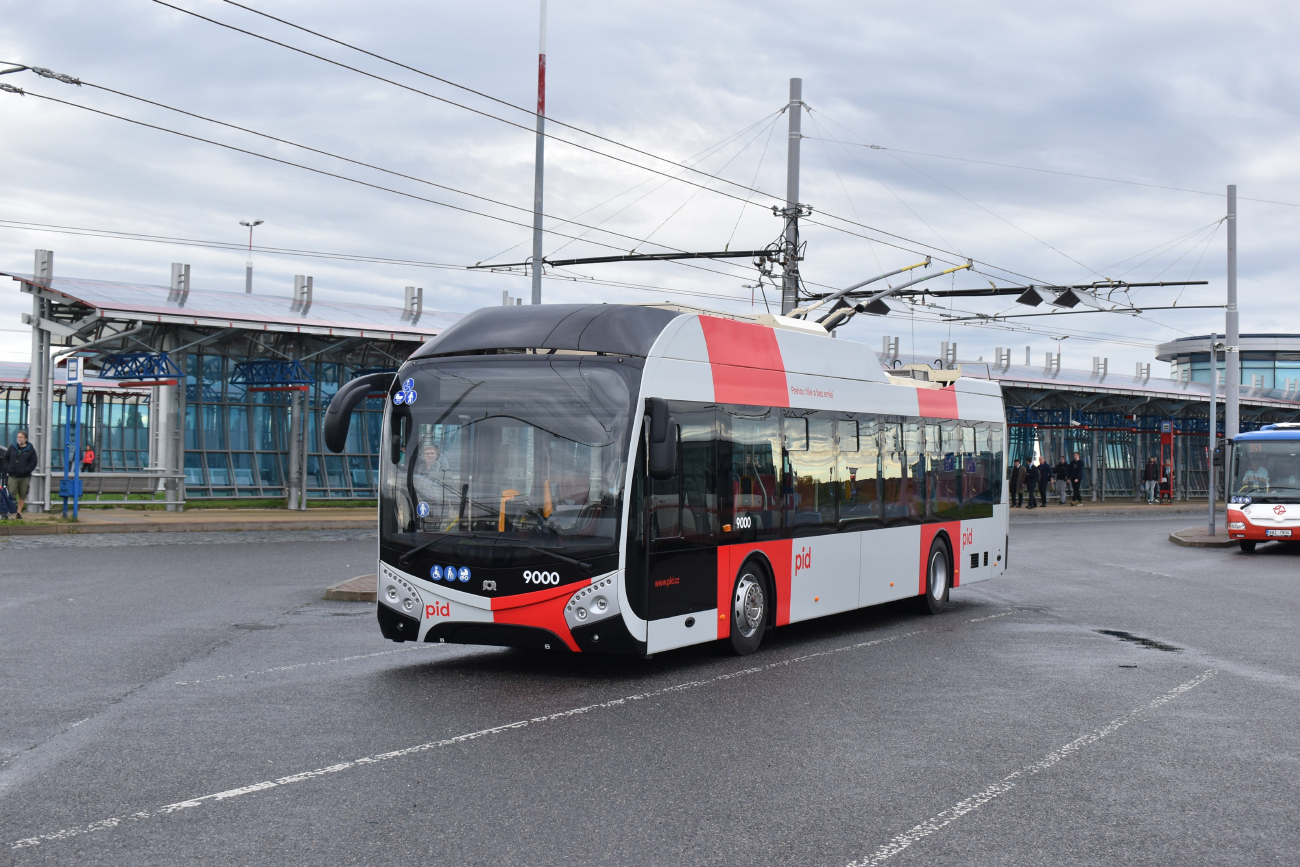 Прага, SOR TNS 12 (Cegelec) № 9000; Прага — 50 лет спустя – покатушки на троллейбусах и начало регулярной эксплуатации 58 маршрута