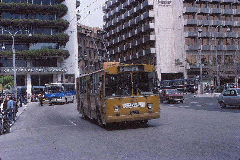 Афины, ЗиУ-682В № 2056; Афины — Троллейбусы – старые фотографии