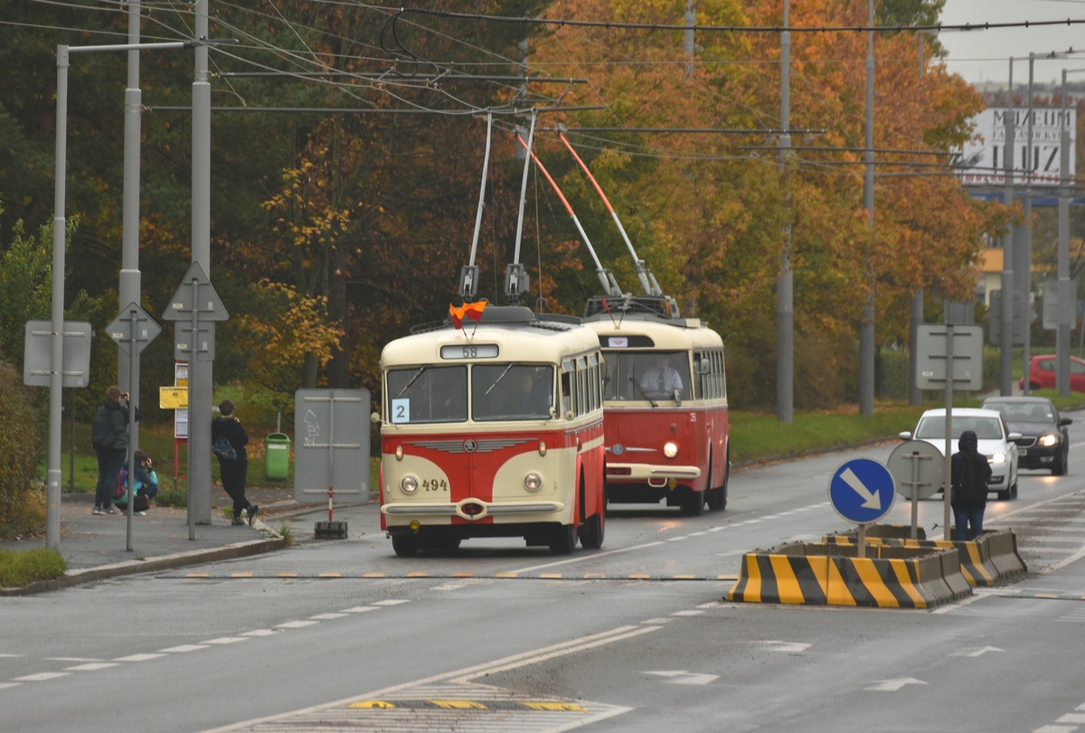 Прага, Škoda 8Tr9 № 494; Прага — 50 лет спустя – покатушки на троллейбусах и начало регулярной эксплуатации 58 маршрута