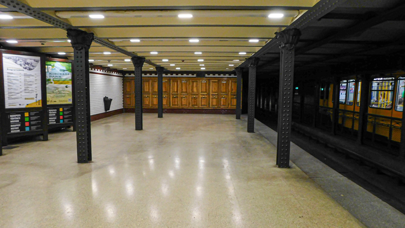 Будапешт — Подземная железная дорога Тысячелетия (M1)