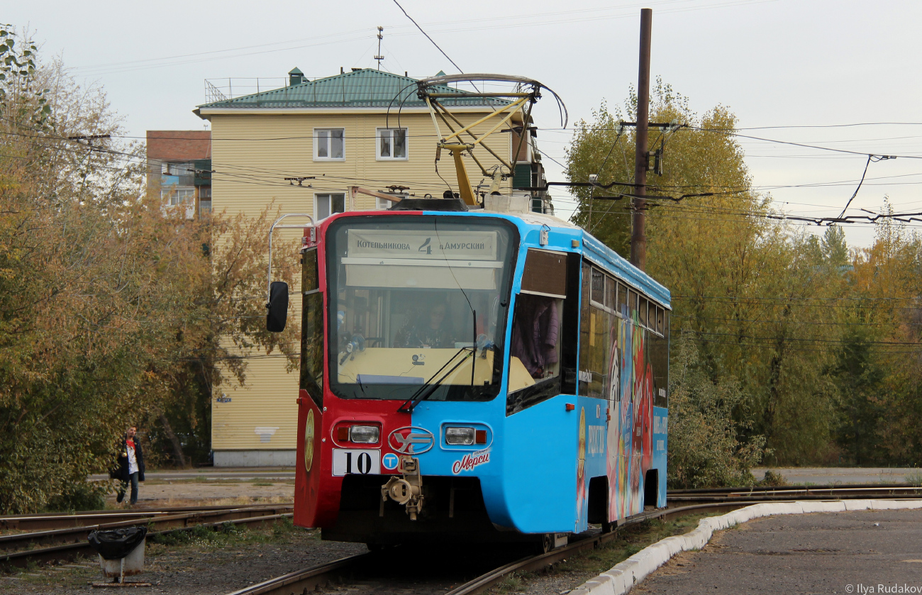 Трамваи России. Фотосессия в трамвае. Омск 2002 год фото. Метро трамвай троллейбус фото.