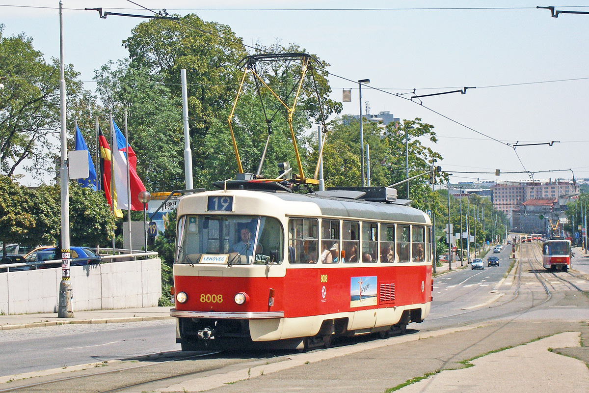 Прага, Tatra T3M № 8008