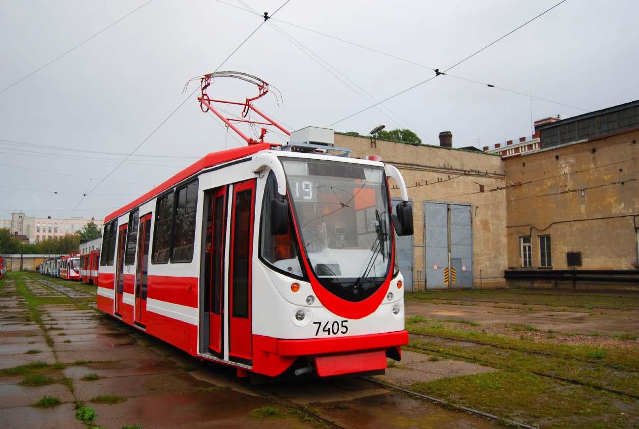 聖彼德斯堡, 71-134A (LM-99AVN) # 7405; 聖彼德斯堡 — New PTMZ trams