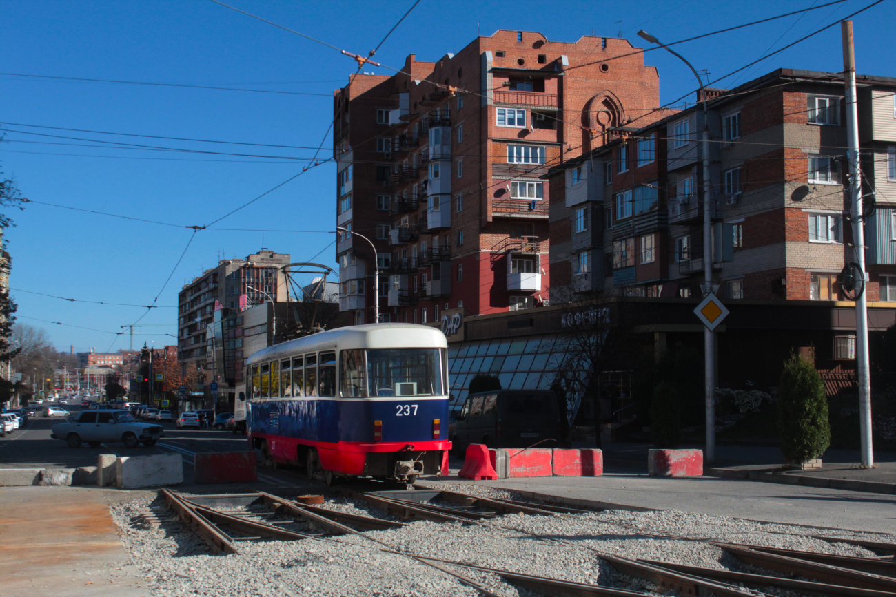 Владикавказ, Tatra T4DM № 237; Владикавказ — Строительство, ремонт и реконструкция трамвайных линий