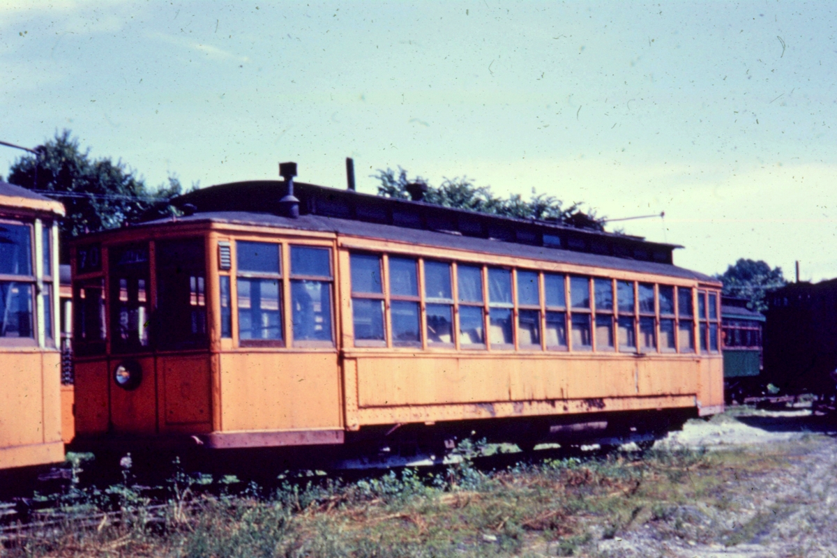 圣路易斯 — Horse Tram & First Generation Electric Tram — Old Photos
