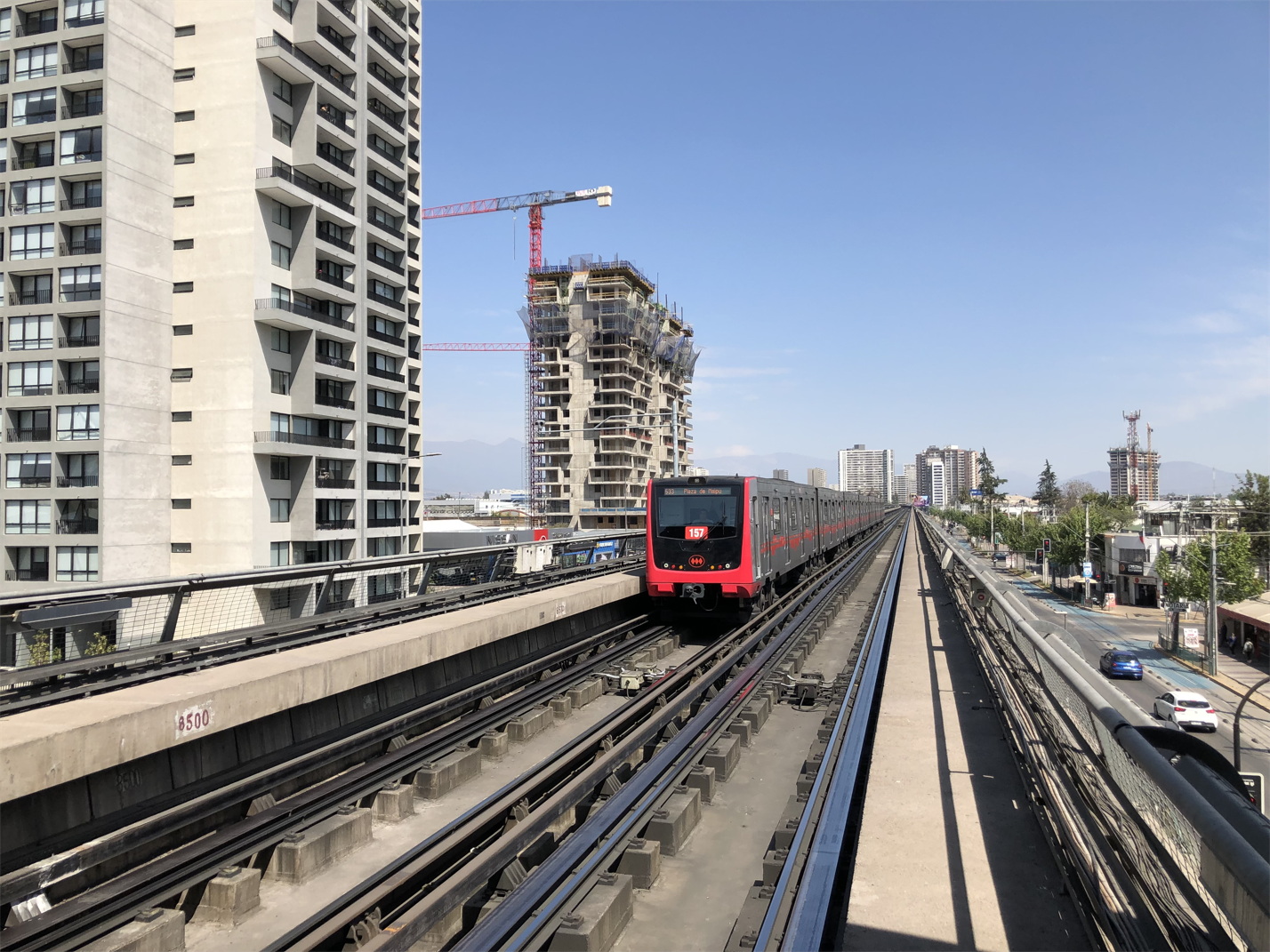 Santiago, (unknown) # 1571; Santiago — Metro — Line 5