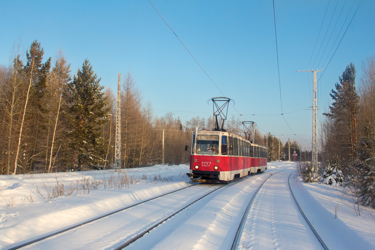 Усть-Илимск, 71-605 (КТМ-5М3) № 027; Усть-Илимск — Трамвайная линия и инфраструктура