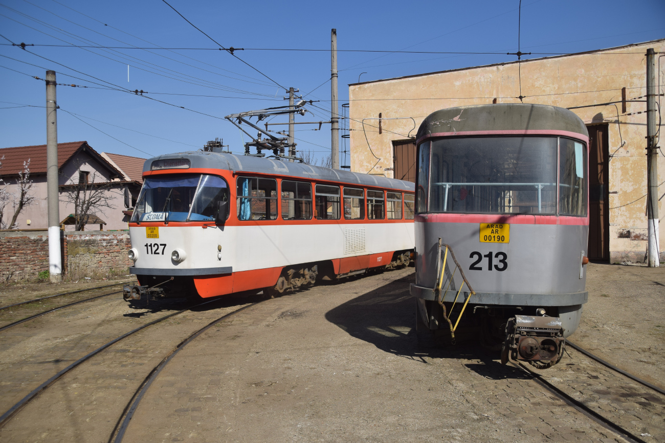 Арад, Tatra B4D № 0213; Арад, Tatra T4D № 1127