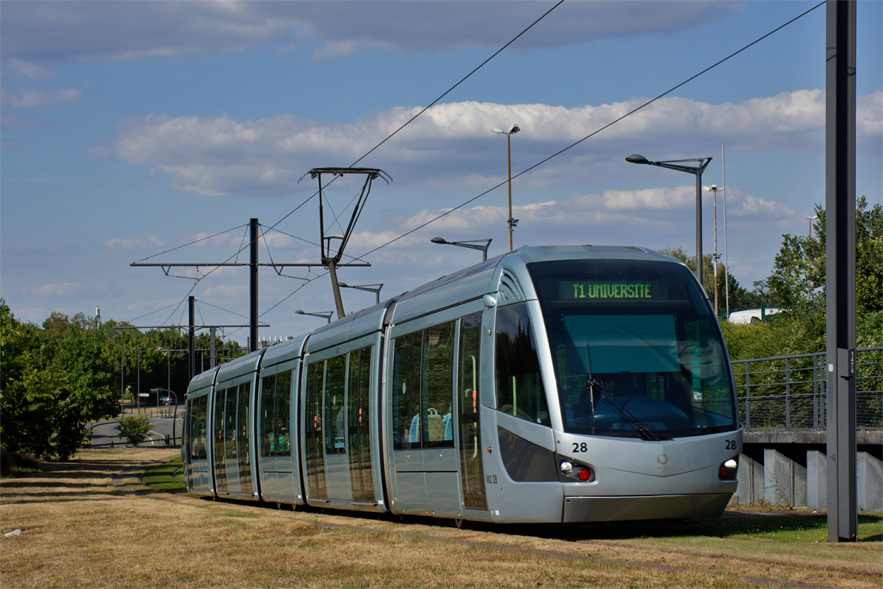 Valenciennes, Alstom Citadis 302 # 28