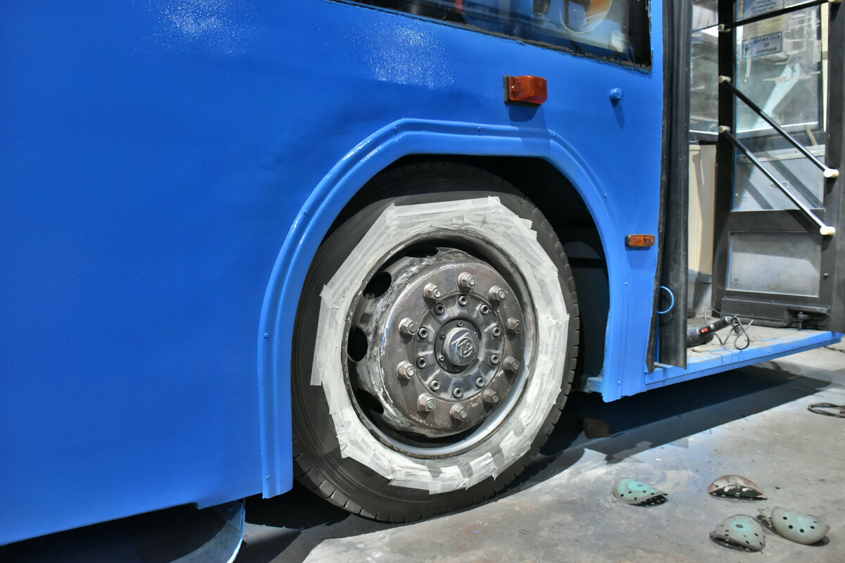Vladivostok — Trolleybuses' Maintenance and Parts