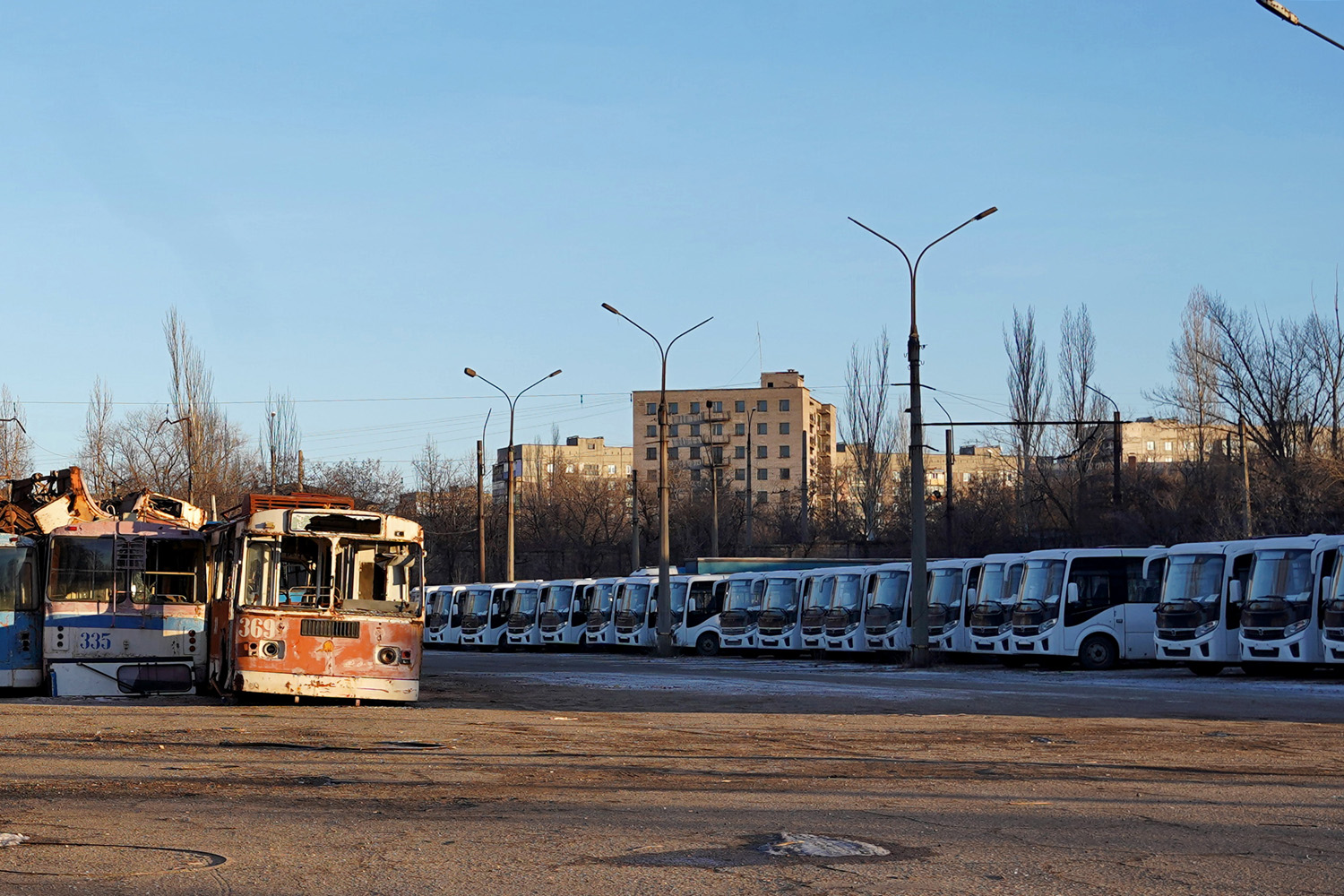 Алчевск, ЗиУ-620520 № 369; Алчевск, ЗиУ-682В-012 [В0А] № 335; Алчевск — Разные фотографии