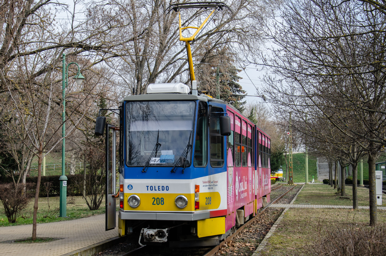 Сегед, Tatra KT4DMC № 208