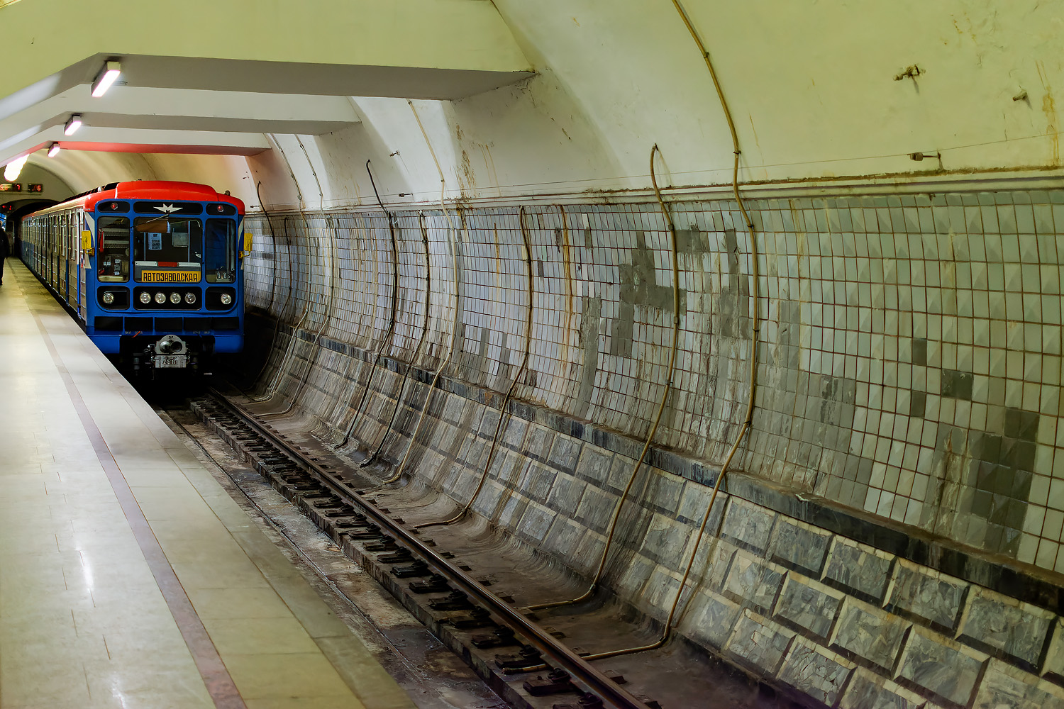 Москва — Метрополитен — [2] Замоскворецкая линия