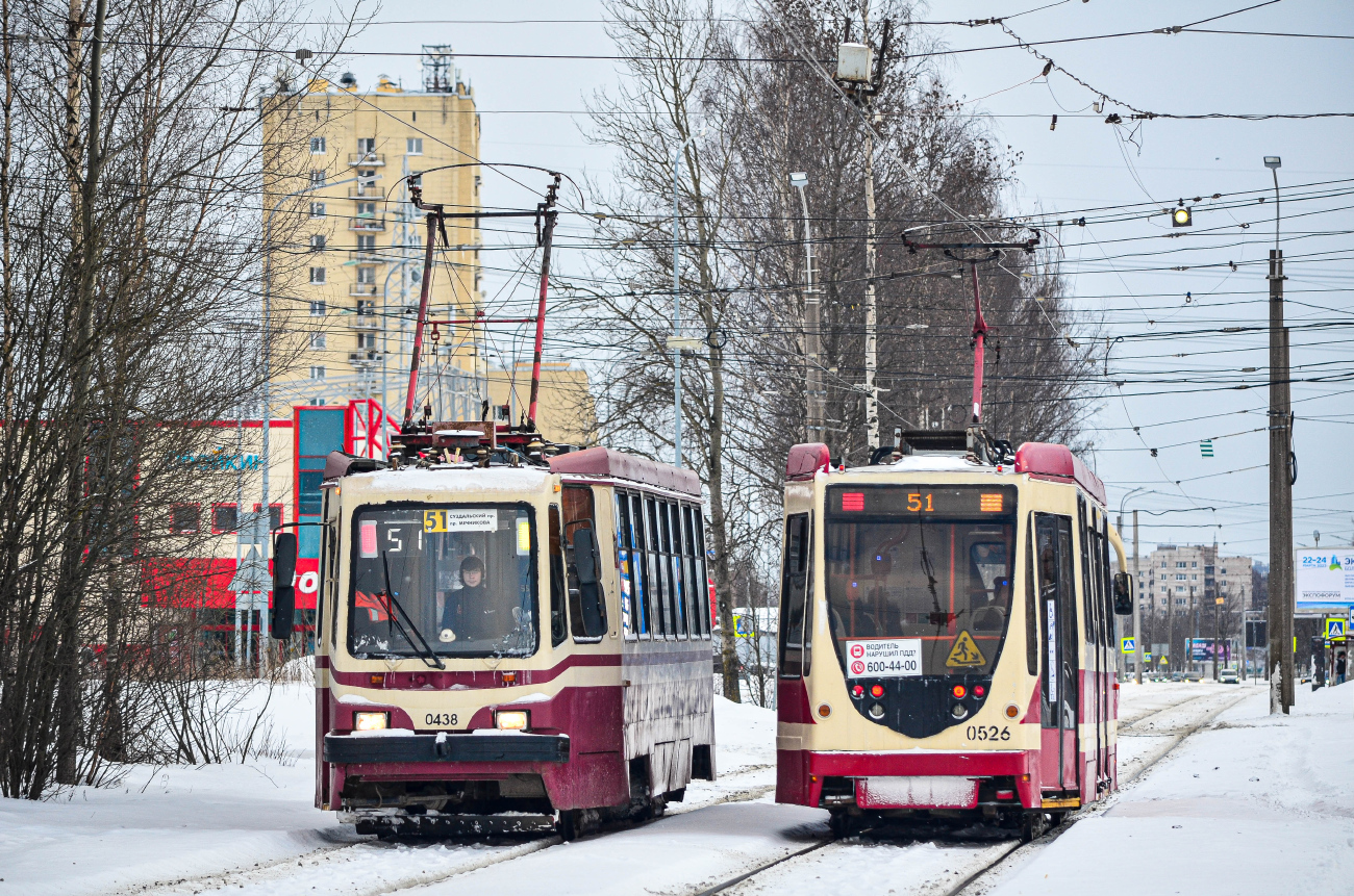 Санкт-Петербург, 71-134К (ЛМ-99К) № 0438; Санкт-Петербург, 71-134А (ЛМ-99АВН) № 0526