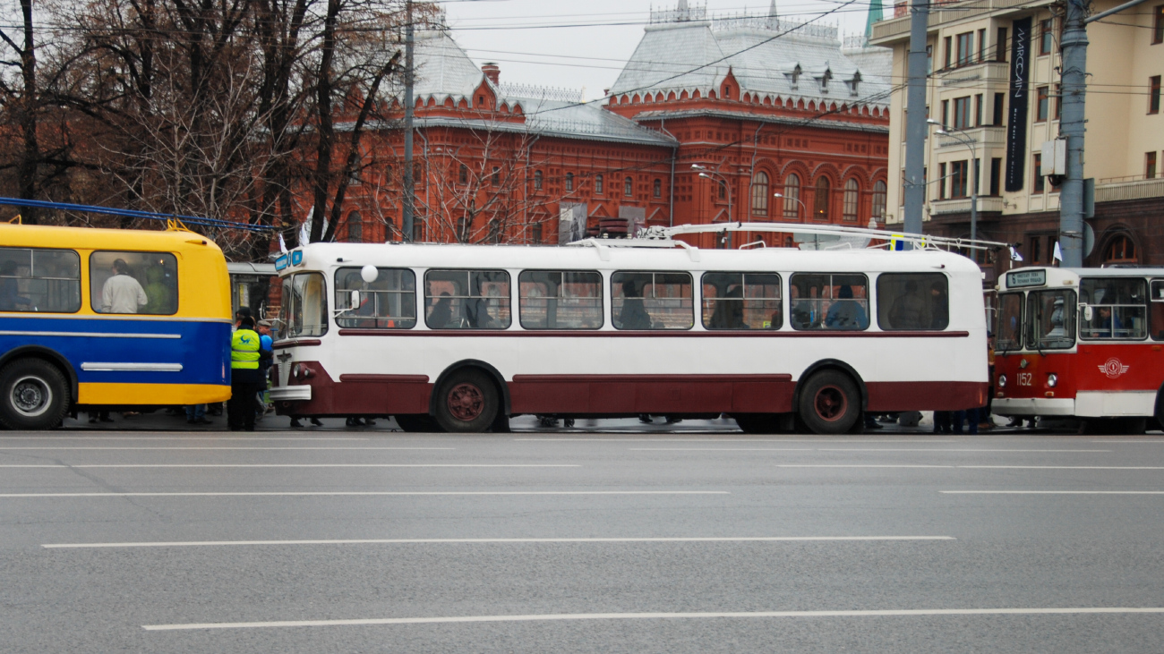 Москва, ЗиУ-5Г № 2672; Москва — Парад к 80-летию троллейбуса 16 ноября 2013