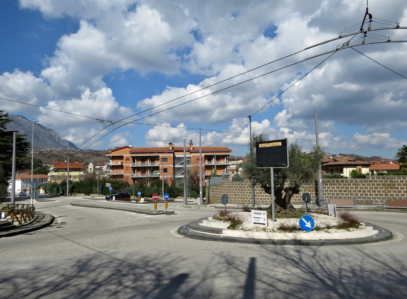 Avellino — Construction of Trolleybus Network Metro Leggera; Avellino — Metro Leggera Line and Infrastructure