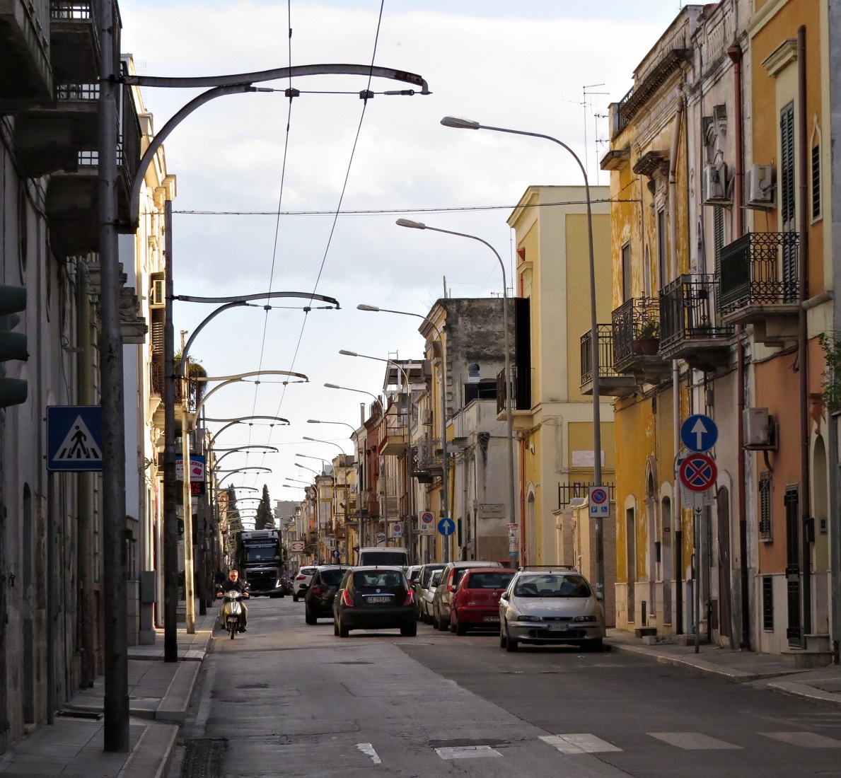 Bari — Trolleybus Lines and Infrastructure
