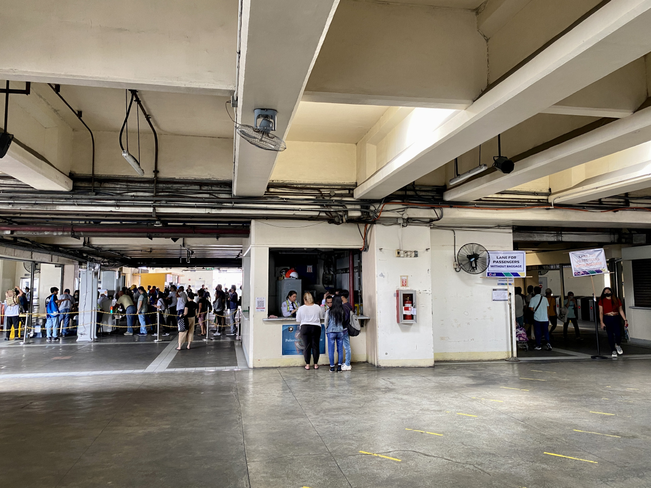 Manila — MTR-3 || Metrostar