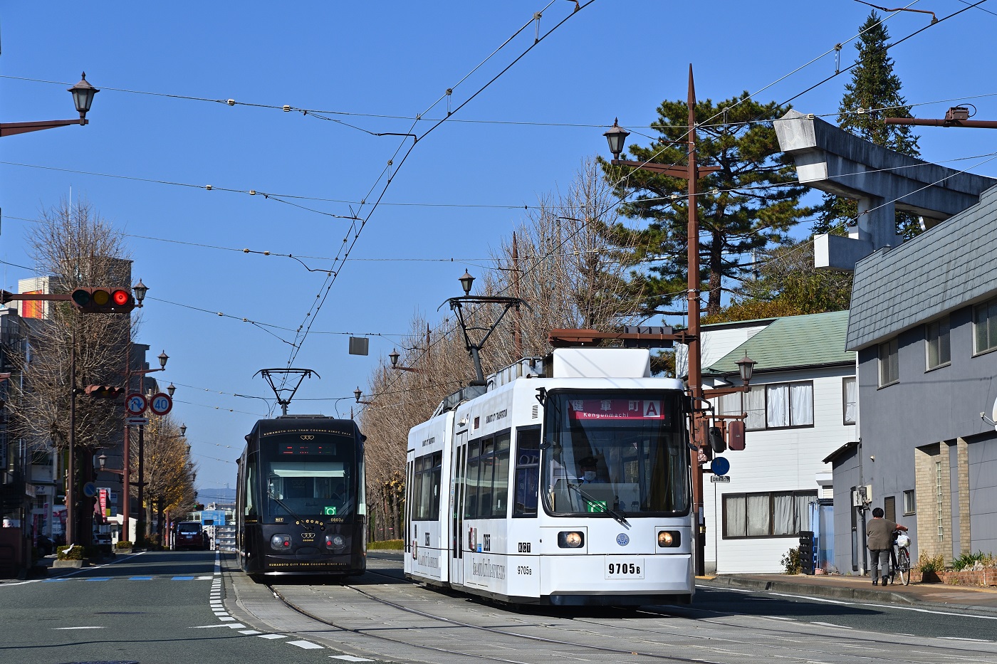 Кумамото, Niigata Transys № 0803; Кумамото, Adtranz/Niigata Engineering № 9705