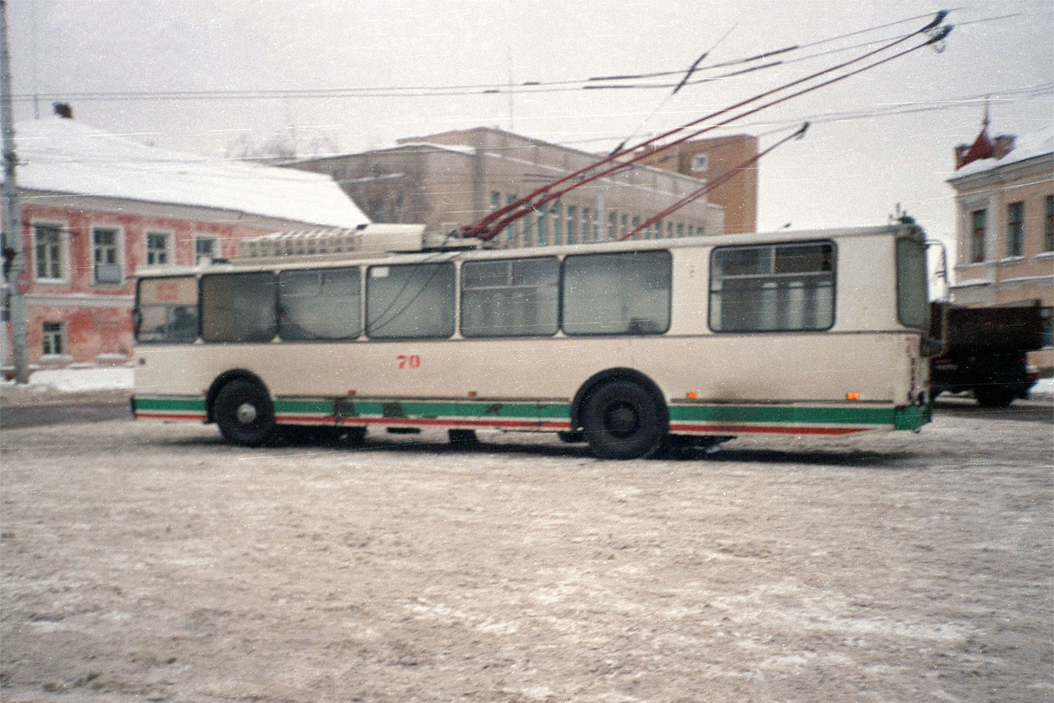 Тверь, АКСМ 101ПС № 70; Тверь — Тверской троллейбус на рубеже XX и XXI вв. (2000 — 2001 гг.)