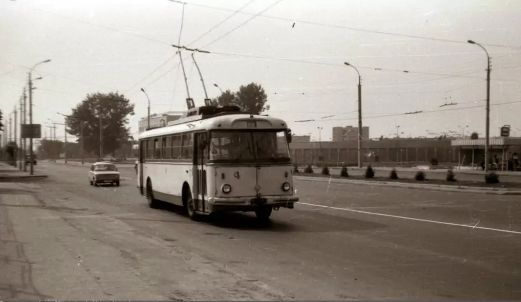 Ровно, Škoda 9Tr19 № 4; Ровно — Исторические фотографии