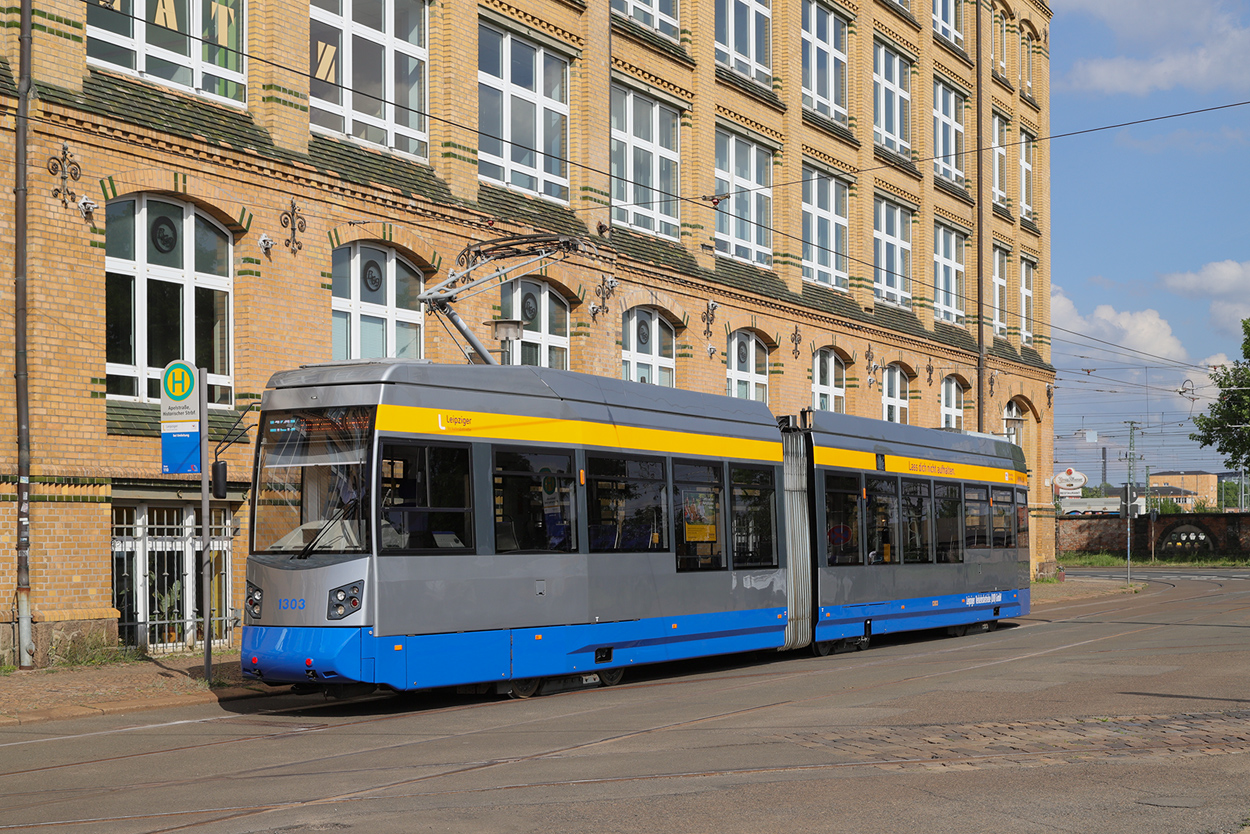 Лейпциг, Leoliner Fahrzeug-Bau Leipzig NGTW6L № 1303; Лейпциг — 150-летие трамвая в Лейпциге