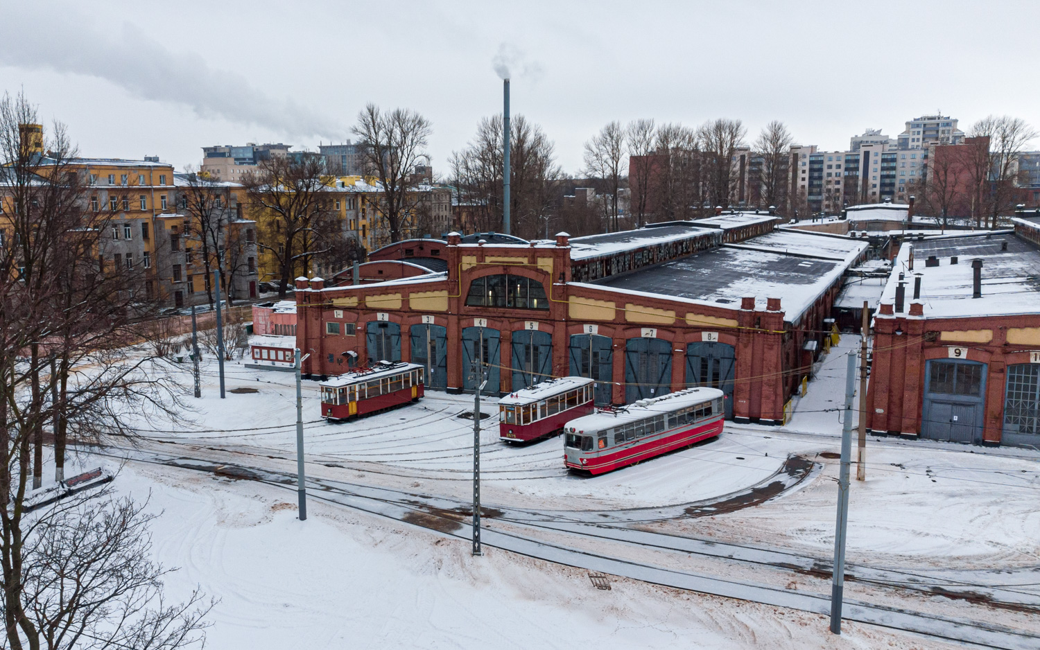 Санкт-Петербург, МС-2 № 2511; Санкт-Петербург, МС-4 № 2575; Санкт-Петербург, ТС-76 № 5000