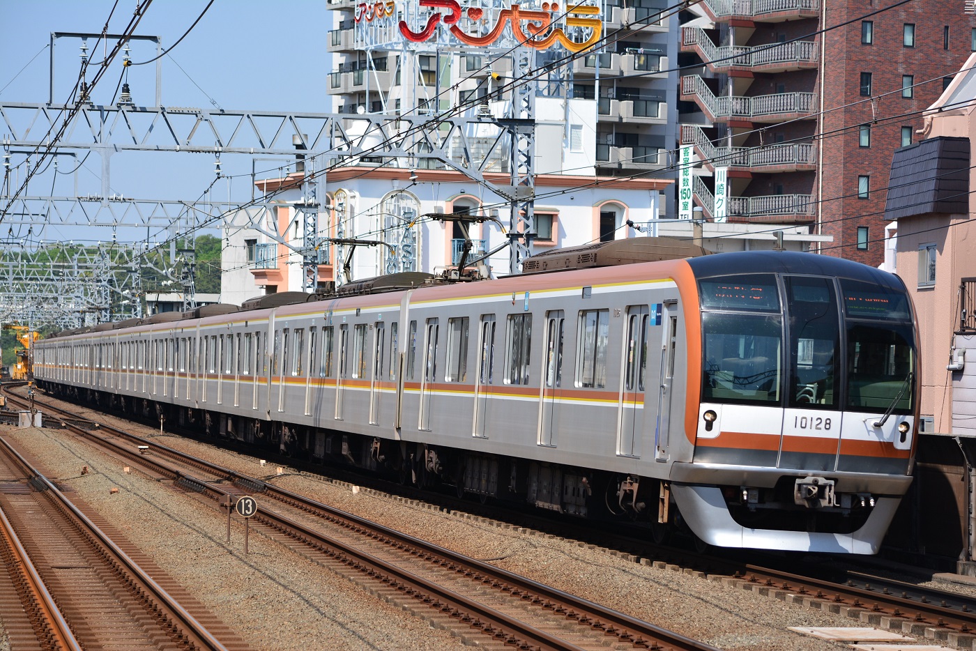 Токио, Tokyo Metro 10000 series № 10128F