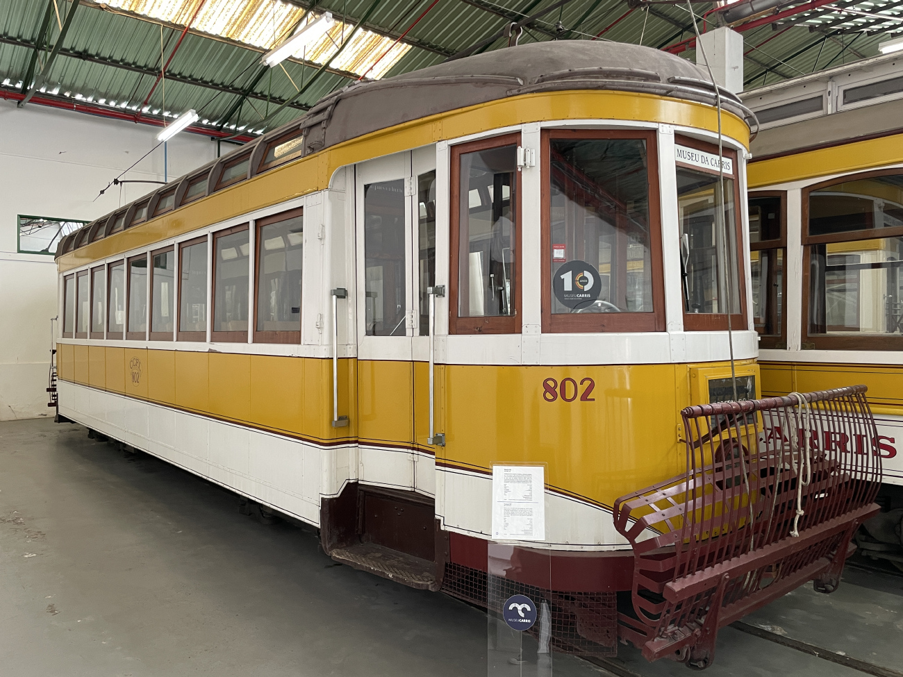 Лиссабон, Carris 4-axle motorcar (Standard) № 802; Лиссабон — Трамвай — Museu da Carris