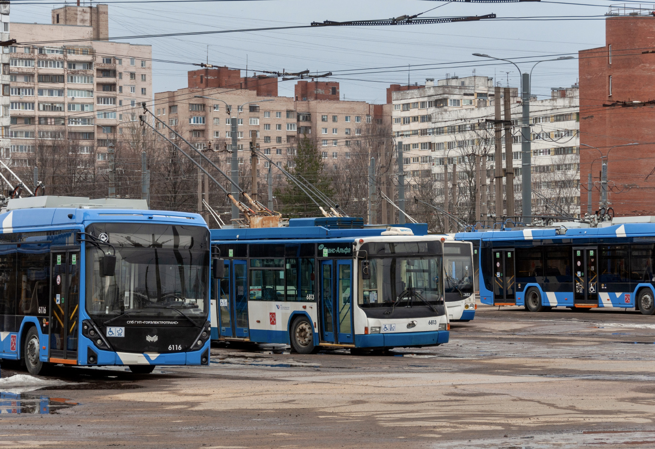 Санкт-Петербург, БКМ 32100D «Ольгерд» № 6116; Санкт-Петербург, ВМЗ-5298.01 (ВМЗ-463) № 6813; Санкт-Петербург — Троллейбусные парки