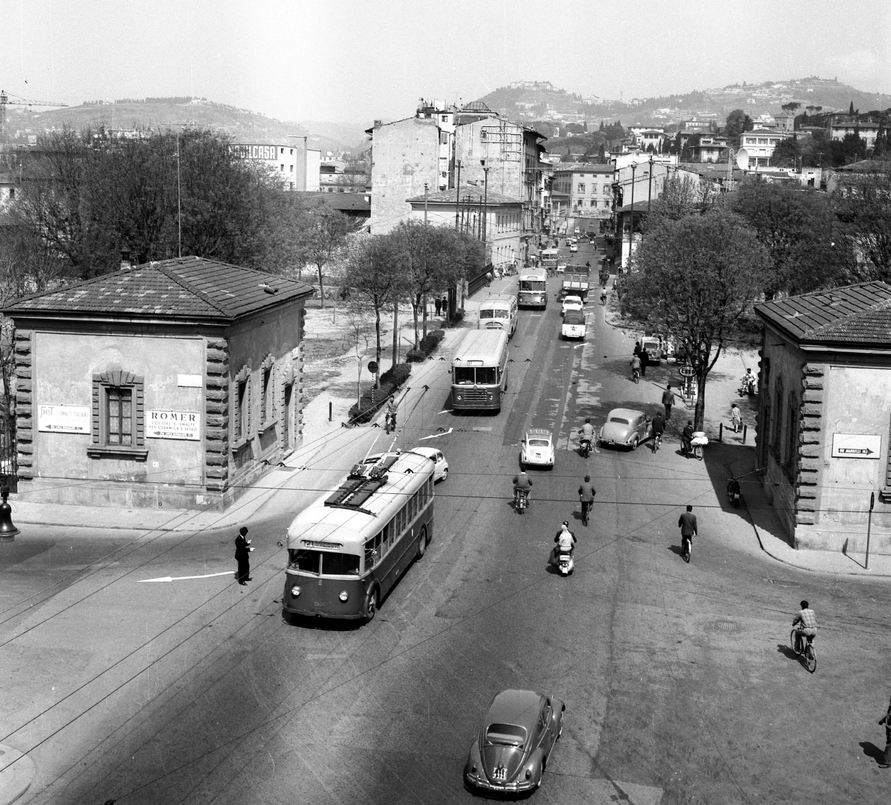 Firenze, Fiat 656F/121 Cansa/CGE Nr 2004