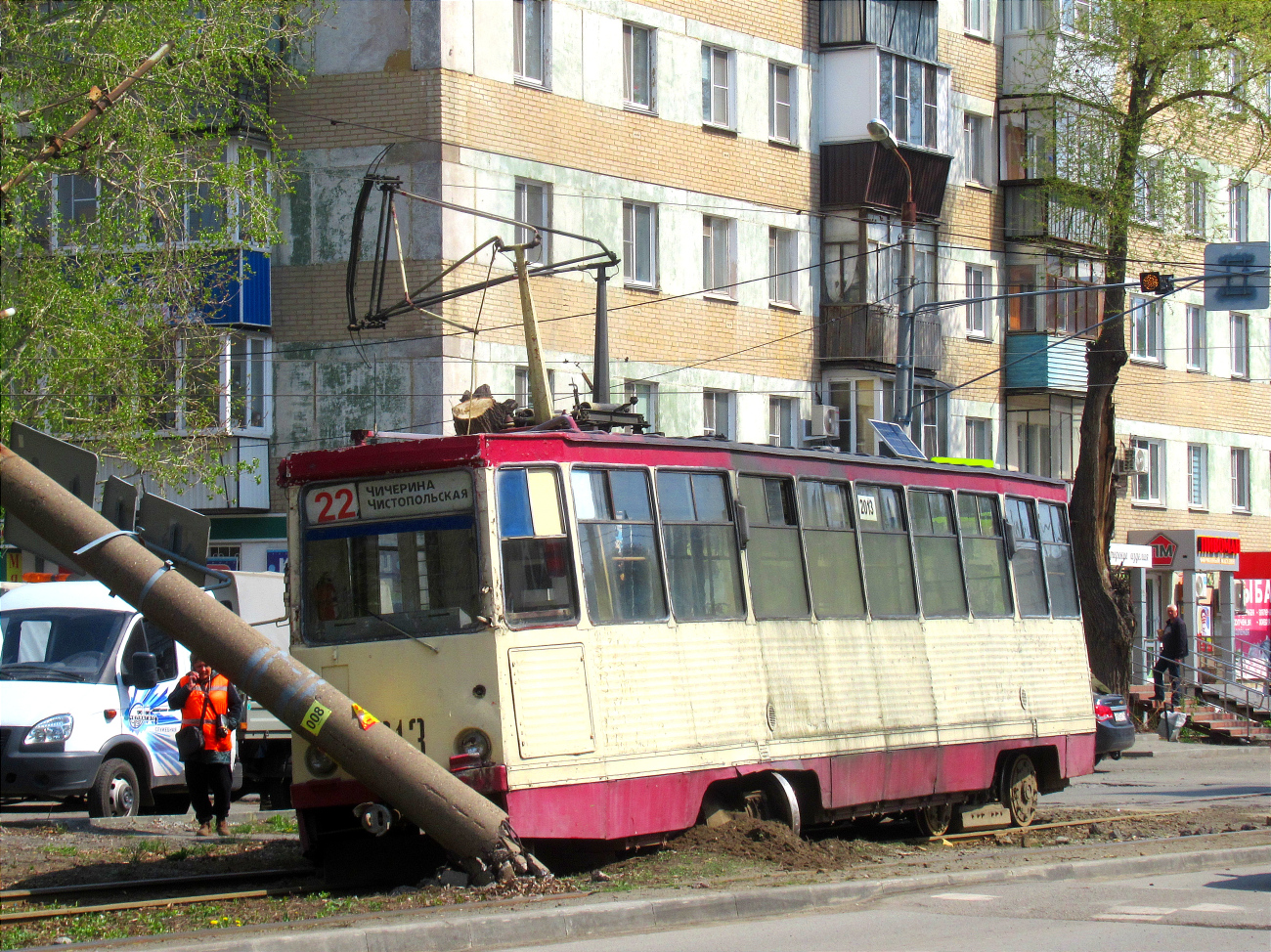 Челябинск, 71-605 (КТМ-5М3) № 2013; Челябинск — Происшествия