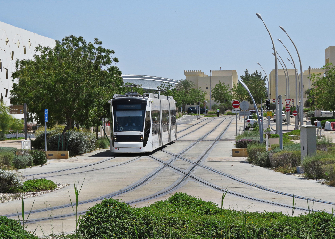 Doha, Siemens Avenio # 11; Doha — Education City Tram — Lines and Infrastructure
