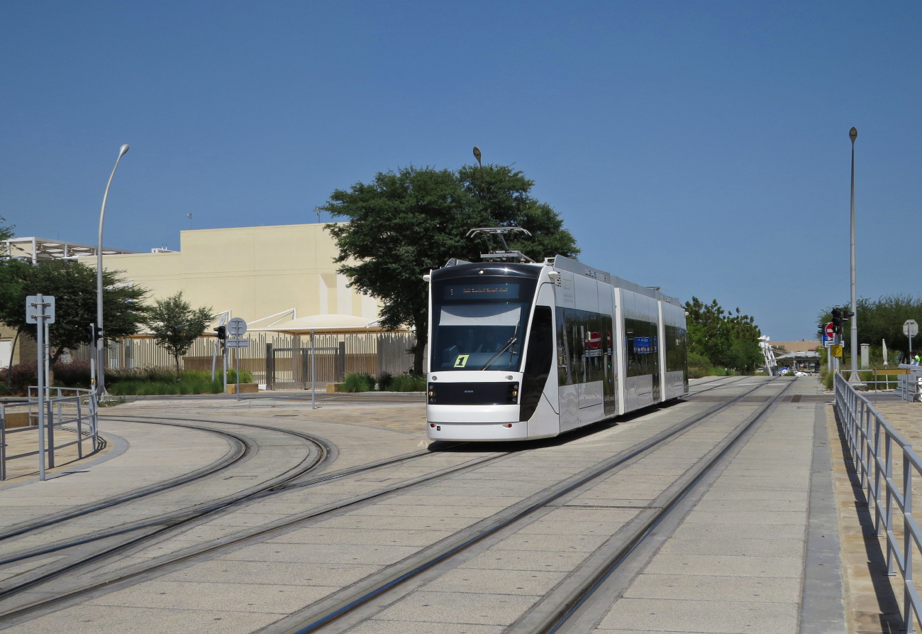 Doha, Siemens Avenio Nr 11; Doha — Education City Tram — Lines and Infrastructure