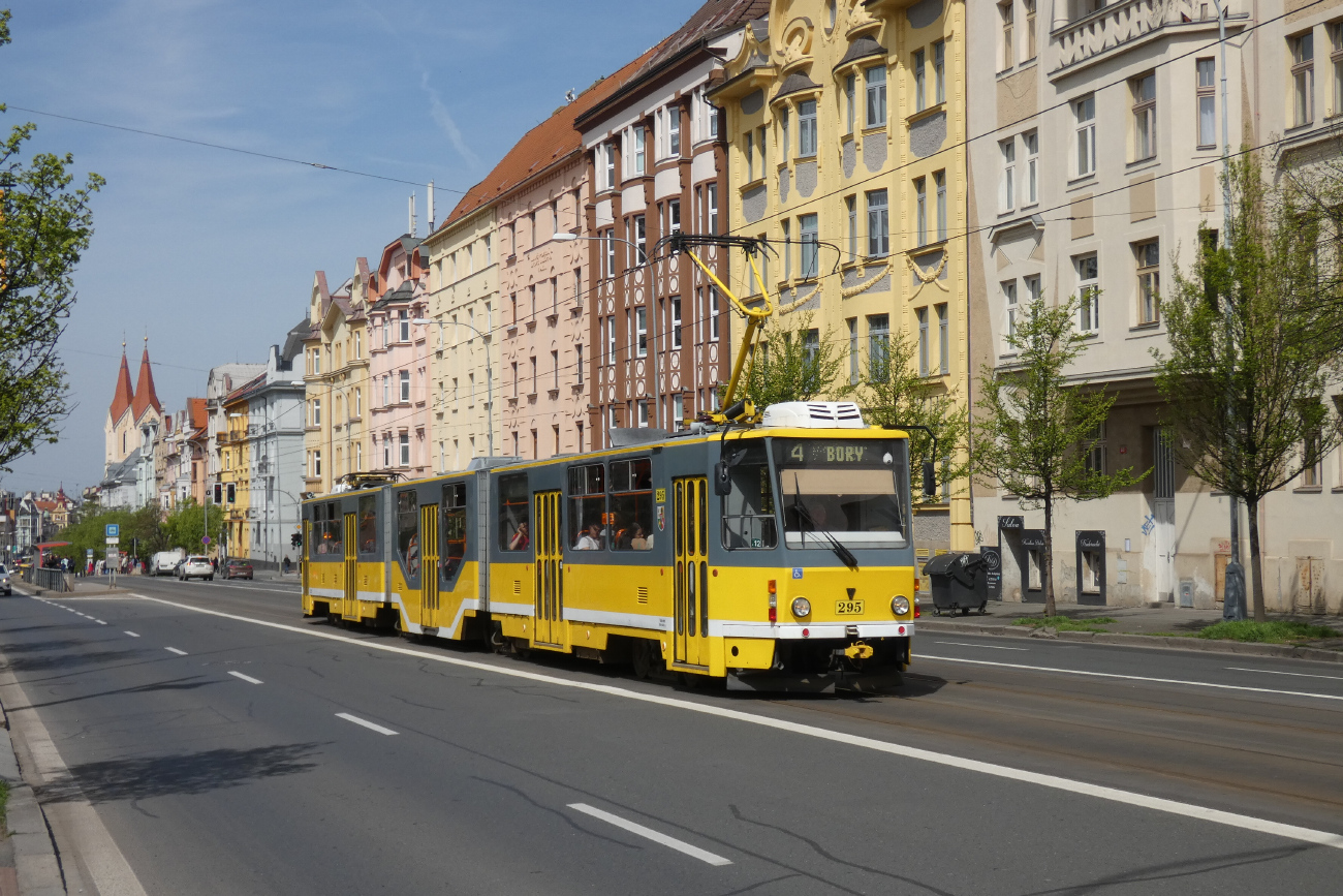 Plzeň, Tatra KT8D5R.N2P č. 295