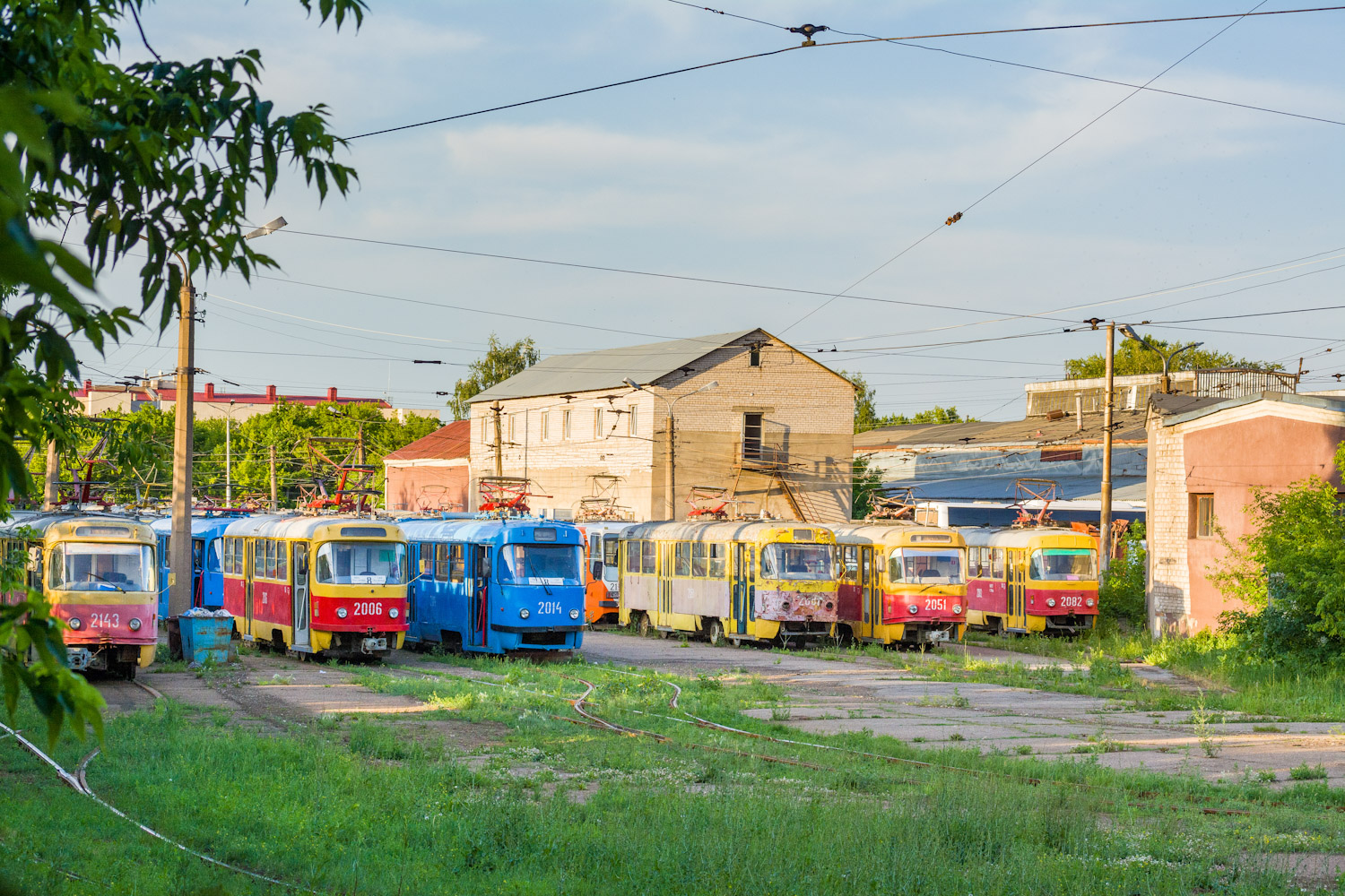 Ufa, Tatra T3D č. 2006; Ufa, Tatra T3SU č. 2081; Ufa — Tramway Depot No. 2 (formerly No. 3)