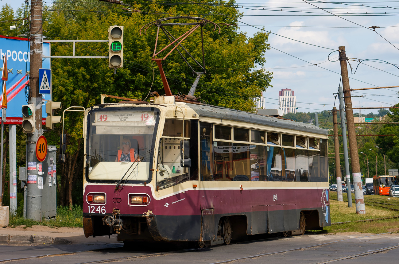 14 троллейбус нижний. Нижегородский трамвай. 71-619 Трамвай. Трамвай вышка 71-619. Троллейбус Нижний Новгород.