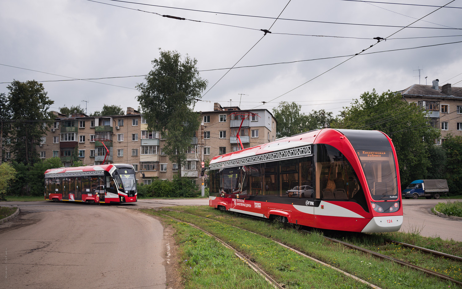 Тула, 71-911ЕМ «Львёнок» № 120; Тула, 71-911ЕМ «Львёнок» № 124