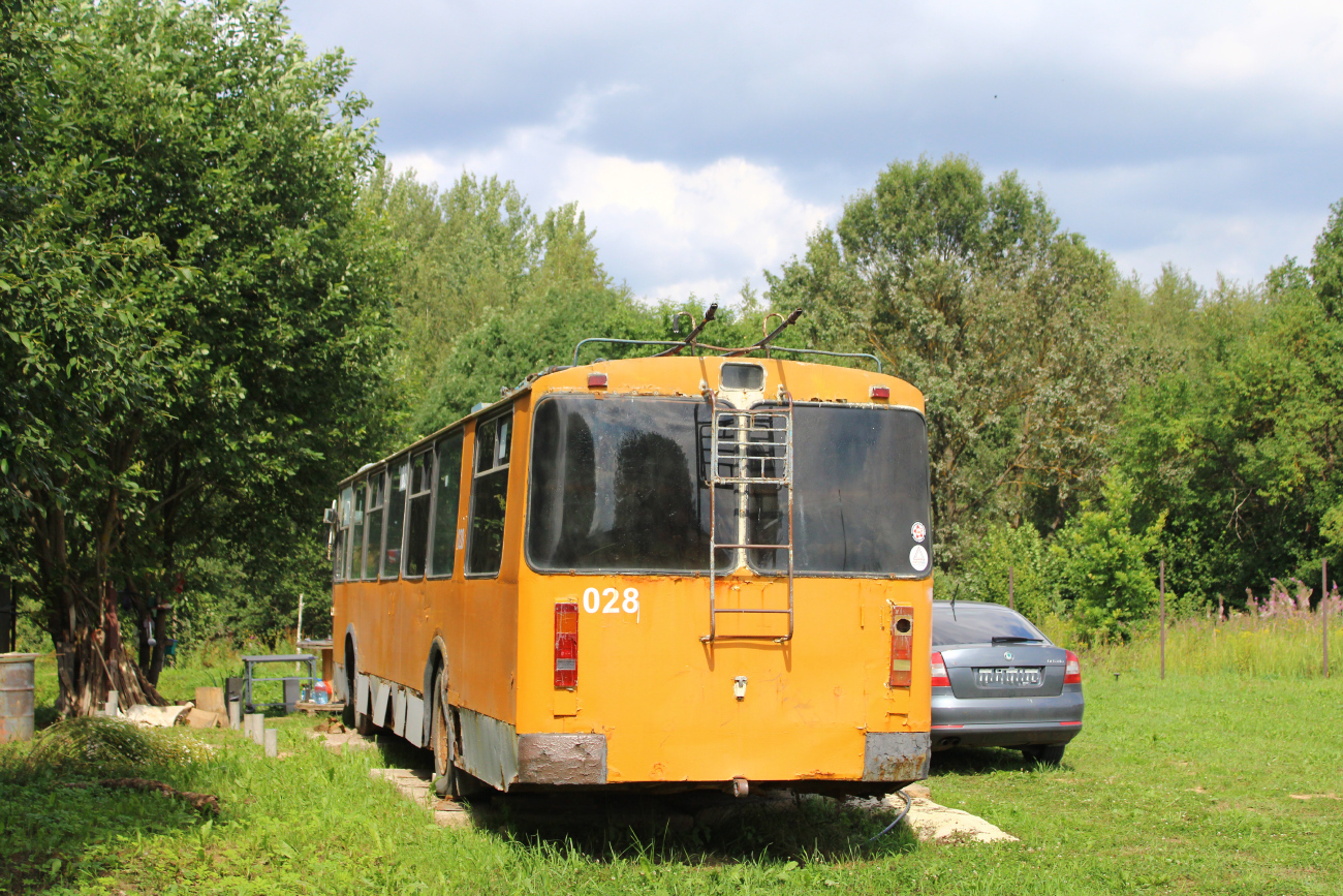 Smolensk, ZiU-682G [G00] # 028; Smolensk — Inappropriate use, museum vehicles